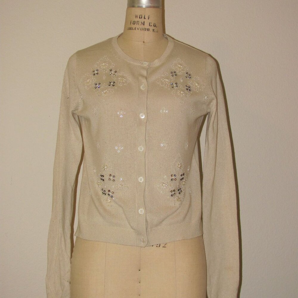 Vintage Cardigan Sweater - Gorgeous